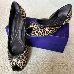 ENZO ANGIOLINI  PEEP TOE D'ORSAY  CALF HAIR FLATS  LEOPARD PRINT  10 M Like New!